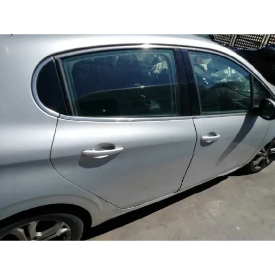 PEUGEOT 208 '2014 ALLURE GRIS
