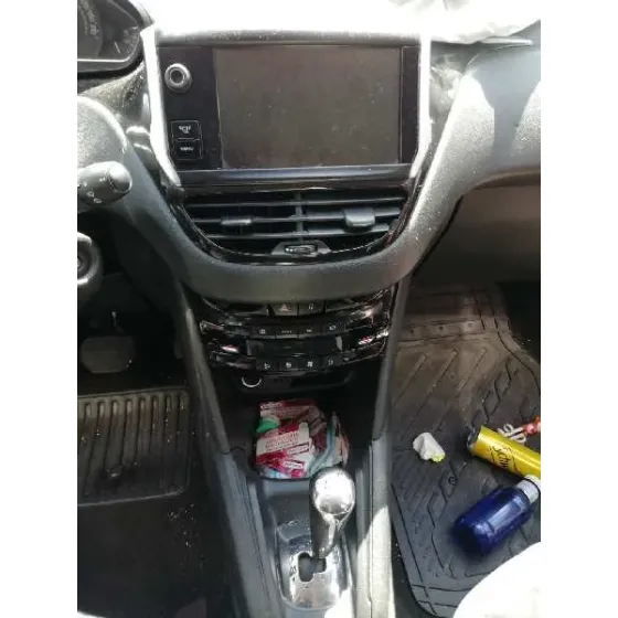 PEUGEOT 208 '2014 ALLURE GRIS