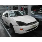 FORD FOCUS BERLINA (CAK) '2001 AMBIENTE BLANCO