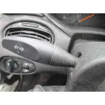 FORD FOCUS BERLINA (CAK) '2001 AMBIENTE BLANCO