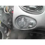 FORD FOCUS BERLINA (CAK) '2001 AMBIENTE BLANCO