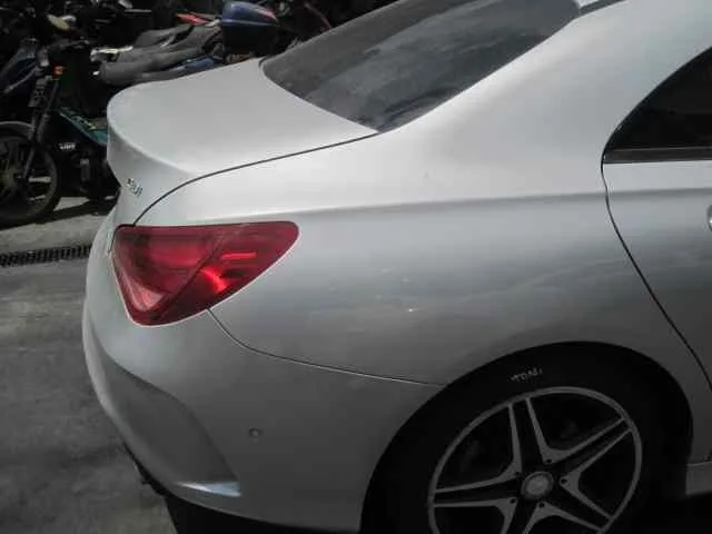MERCEDES CLASE CLA (W117) '2014 CLA 220 CDI (117.303) GRIS
