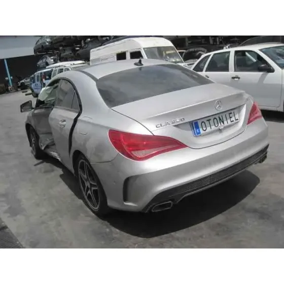 MERCEDES CLASE CLA (W117) '2014 CLA 220 CDI (117.303) GRIS