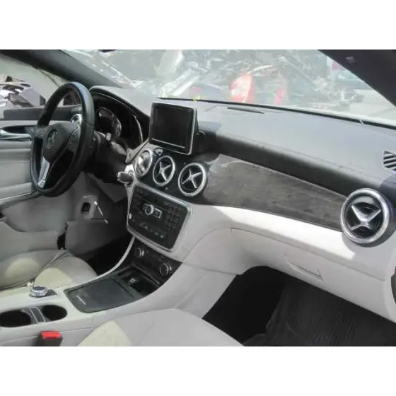 MERCEDES CLASE CLA (W117) '2014 CLA 220 CDI (117.303) GRIS