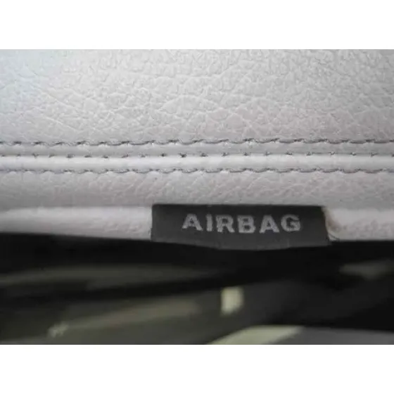 MERCEDES CLASE CLA (W117) '2014 CLA 220 CDI (117.303) GRIS
