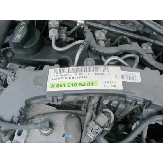 MERCEDES CLASE CLA (W117) '2014 CLA 220 CDI (117.303) GRIS