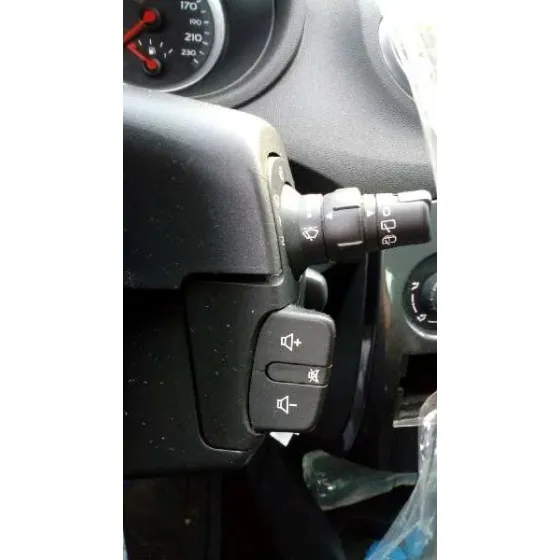 RENAULT CLIO III '2007 AUTHENTIQUE AZUL