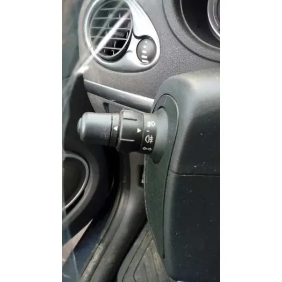 RENAULT CLIO III '2007 AUTHENTIQUE AZUL