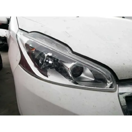 PEUGEOT 208 '2016 1.6 BLUE-HDI FAP BLANCO