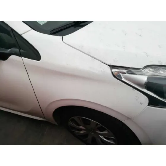 PEUGEOT 208 '2016 1.6 BLUE-HDI FAP BLANCO
