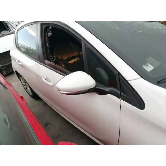 PEUGEOT 208 '2016 1.6 BLUE-HDI FAP BLANCO