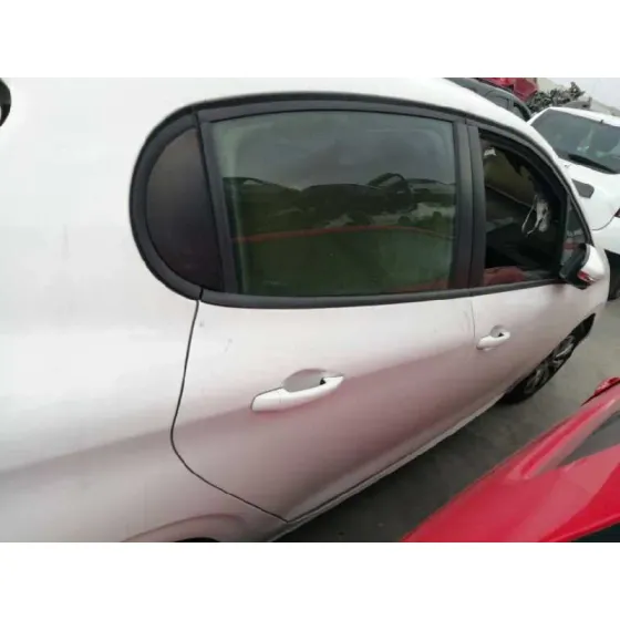 PEUGEOT 208 '2016 1.6 BLUE-HDI FAP BLANCO