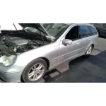 MERCEDES-BENZ CLASE C (W203) FAMILIAR MERCEDES CLASE C (W203) FAMILIAR '2002 2.2 CDI CAT GRIS 2001