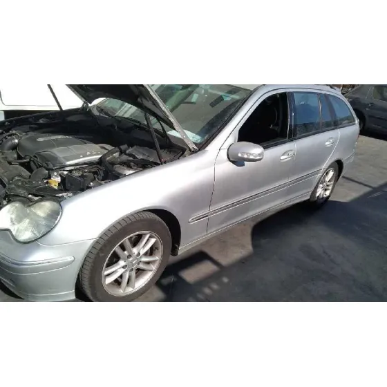 MERCEDES CLASE C (W203) FAMILIAR '2002 2.2 CDI CAT GRIS