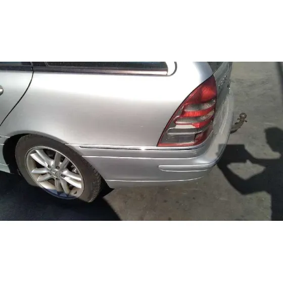 MERCEDES CLASE C (W203) FAMILIAR '2002 2.2 CDI CAT GRIS