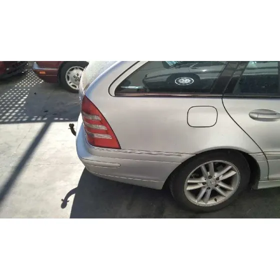 MERCEDES CLASE C (W203) FAMILIAR '2002 2.2 CDI CAT GRIS