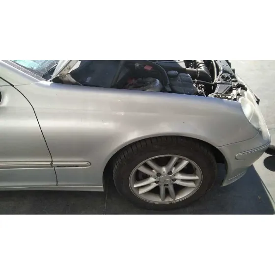 MERCEDES CLASE C (W203) FAMILIAR '2002 2.2 CDI CAT GRIS