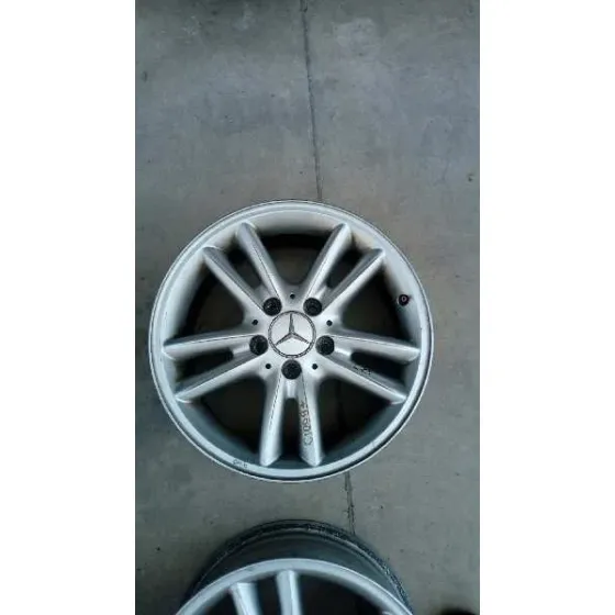 MERCEDES CLASE C (W203) FAMILIAR '2002 2.2 CDI CAT GRIS
