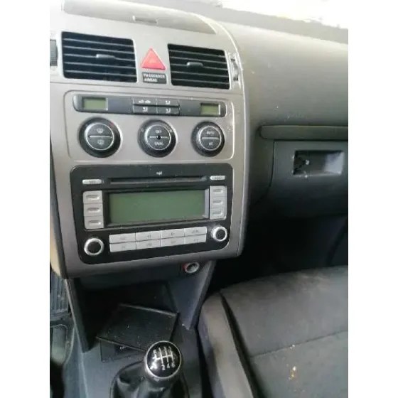 VOLKSWAGEN TOURAN (1T2) '2008 * GRIS