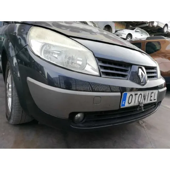 RENAULT SCENIC II '2004 CONFORT AUTHENTIQUE NEGRO