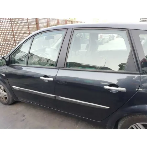 RENAULT SCENIC II '2004 CONFORT AUTHENTIQUE NEGRO