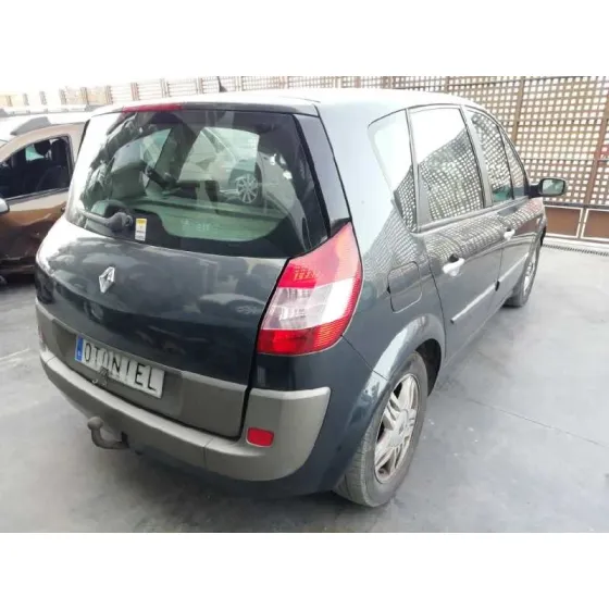 RENAULT SCENIC II '2004 CONFORT AUTHENTIQUE NEGRO