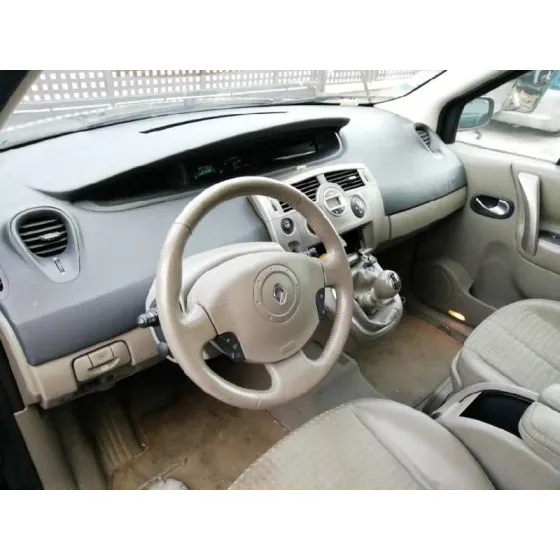 RENAULT SCENIC II '2004 CONFORT AUTHENTIQUE NEGRO