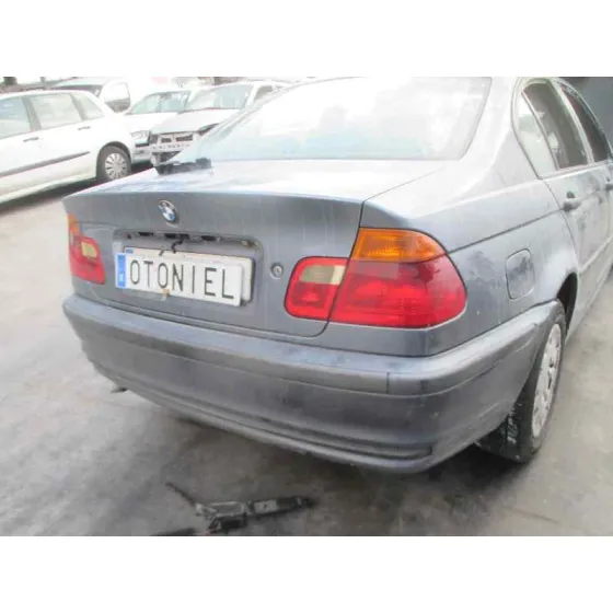 BMW SERIE 3 BERLINA (E46) '1998 320D AZUL