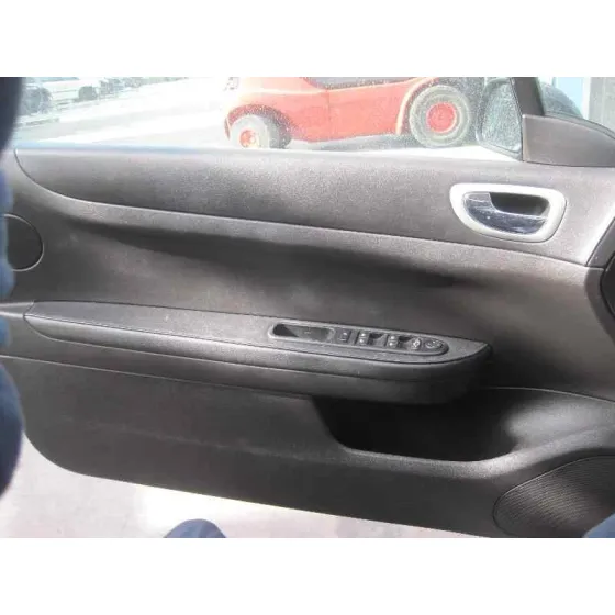 PEUGEOT 307 CC (S2) '2006 BASICO NEGRO