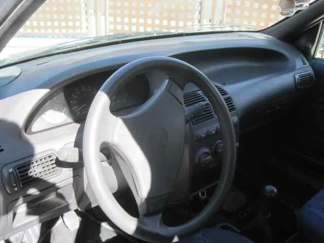 FIAT PUNTO BERL. (176) FIAT PUNTO BERL. (176) '1999 60 STAR VERDE 1996