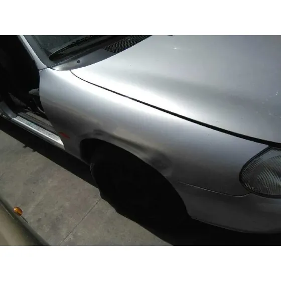 FORD MONDEO BERLINA (GD) '1998 AMBIENTE PLATA