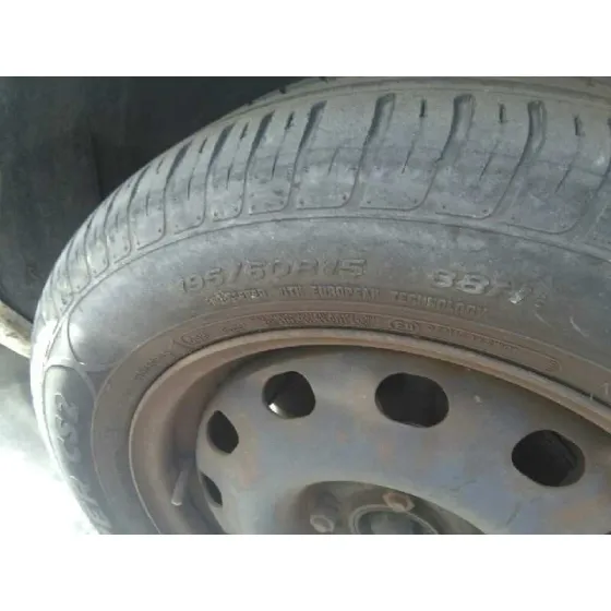 FORD MONDEO BERLINA (GD) '1998 AMBIENTE PLATA