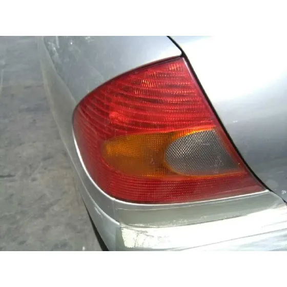 FORD MONDEO BERLINA (GD) '1998 AMBIENTE PLATA