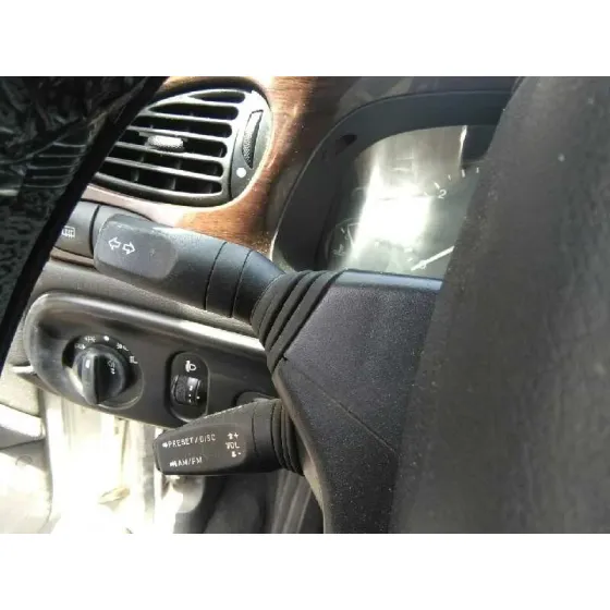 FORD MONDEO BERLINA (GD) '1998 AMBIENTE PLATA