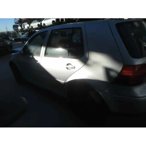 VOLKSWAGEN GOLF IV BERLINA (1J1) '2000 CONCEPTLINE PLATA