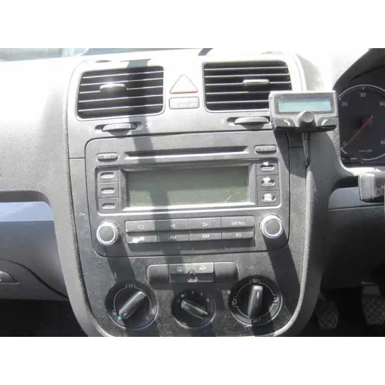 VOLKSWAGEN GOLF V BERLINA (1K1) '2003 IGOLF NEGRO