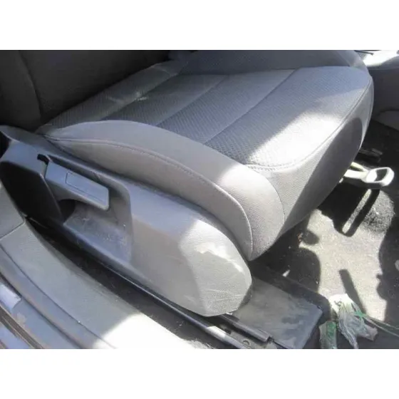 VOLKSWAGEN GOLF V BERLINA (1K1) '2003 IGOLF NEGRO