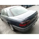 OPEL OMEGA B OPEL OMEGA B '1996 BASICO BERLINA VERDE 1994