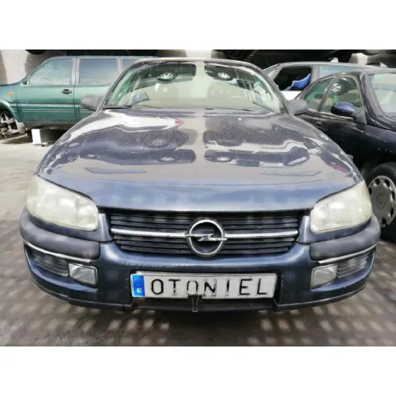 OPEL OMEGA B '1996 BASICO BERLINA VERDE