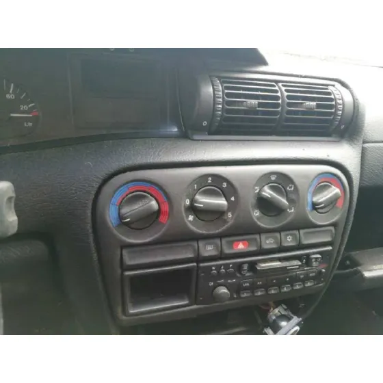 OPEL OMEGA B '1996 BASICO BERLINA VERDE