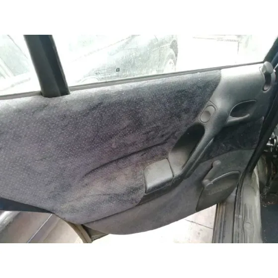 OPEL OMEGA B '1996 BASICO BERLINA VERDE