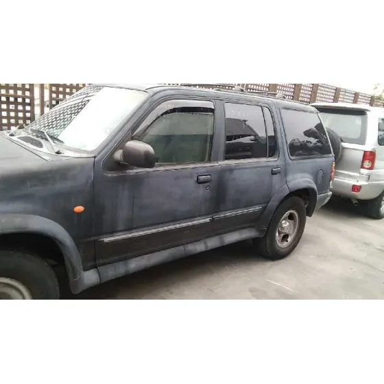 FORD EXPLORER '1995 4.0 XLT NEGRO