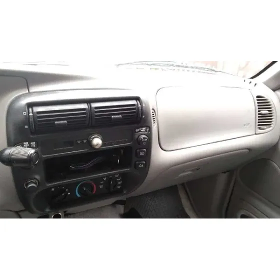 FORD EXPLORER '1995 4.0 XLT NEGRO