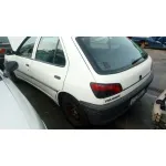 PEUGEOT 306 BERLINA 3/5 PUERTAS (S1) PEUGEOT 306 BERLINA 3/5 PUERTAS (S1) '1994 1.9 DIESEL BLANCO 1993
