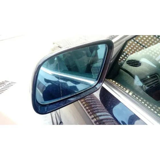 AUDI A4 BERLINA (B5) '2000 2.5 TDI AZUL