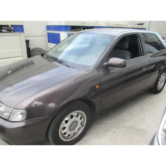 AUDI A3 (8L) '1997 1.8 T AMBIENTE MARRON