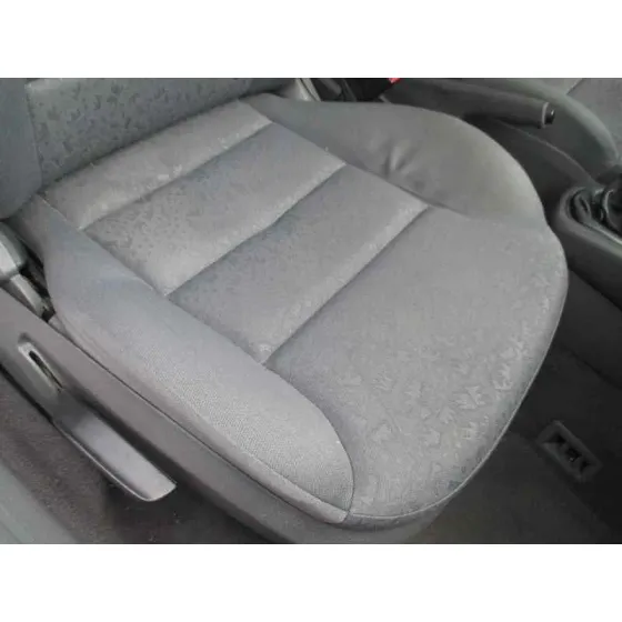 AUDI A3 (8L) '1997 1.8 T AMBIENTE MARRON