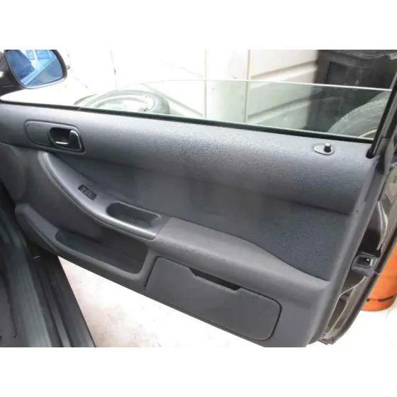 AUDI A3 (8L) '1997 1.8 T AMBIENTE MARRON