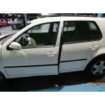 VOLKSWAGEN GOLF IV BERLINA (1J1) VOLKSWAGEN GOLF IV BERLINA (1J1) '1997 CONCEPTLINE BLANCO 1997