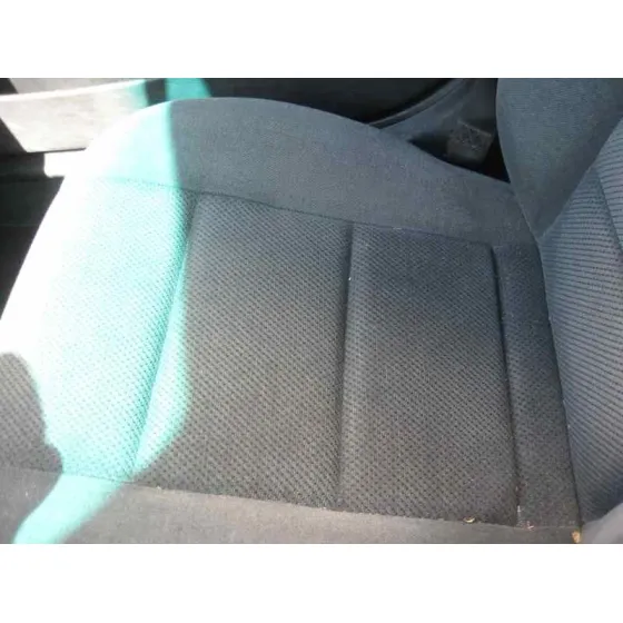 BMW SERIE 3 BERLINA (E36) '1993 325TD GRIS